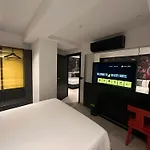 So Adults Only Hotell