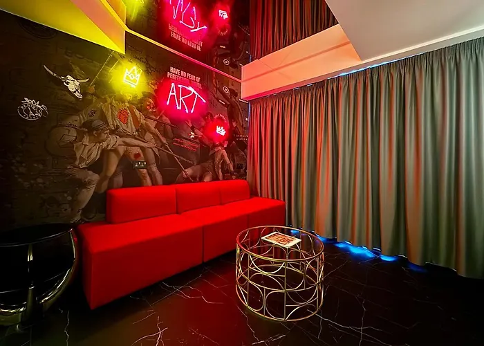 Hotel So Adults Only 3*