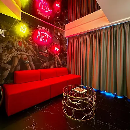 Otel So Adults Only 3*