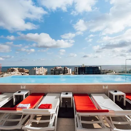 So Adults Only Hotel San Ġiljan