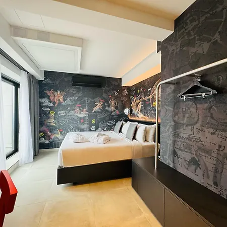 Otel So Adults Only Saint Julian's