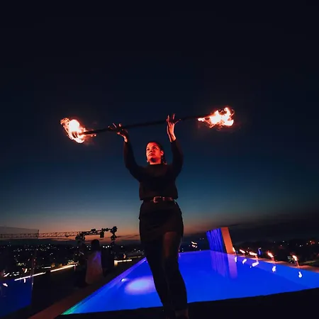 Hotel So Adults Only