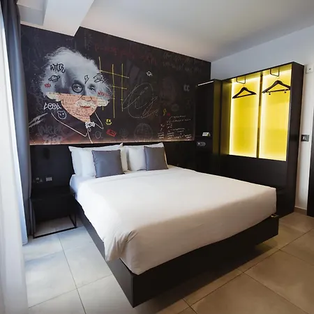 Hotel So Adults Only 3*