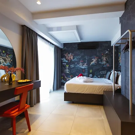 So Adults Only Otel
