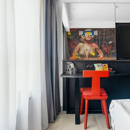 Hotel So Adults Only Saint Julian's