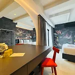 So Adults Only Otel Saint Julian's